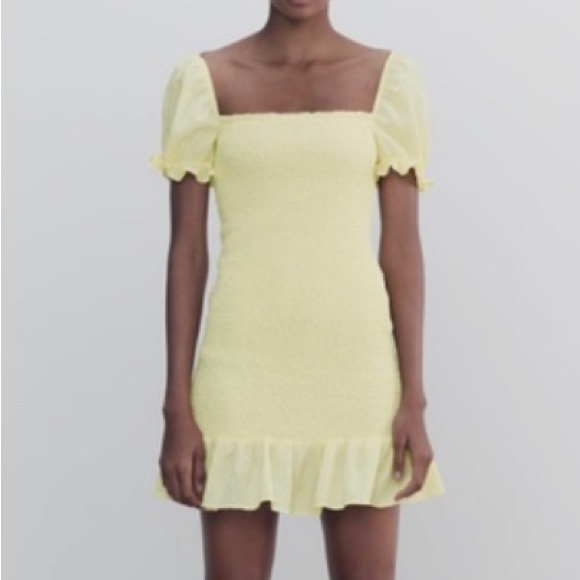 Zara Dresses & Skirts - Yellow Zara Mini Dress